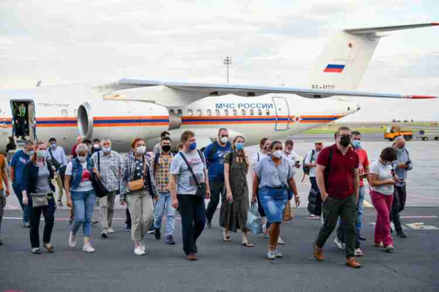 В Казахстан прибыли российские медики