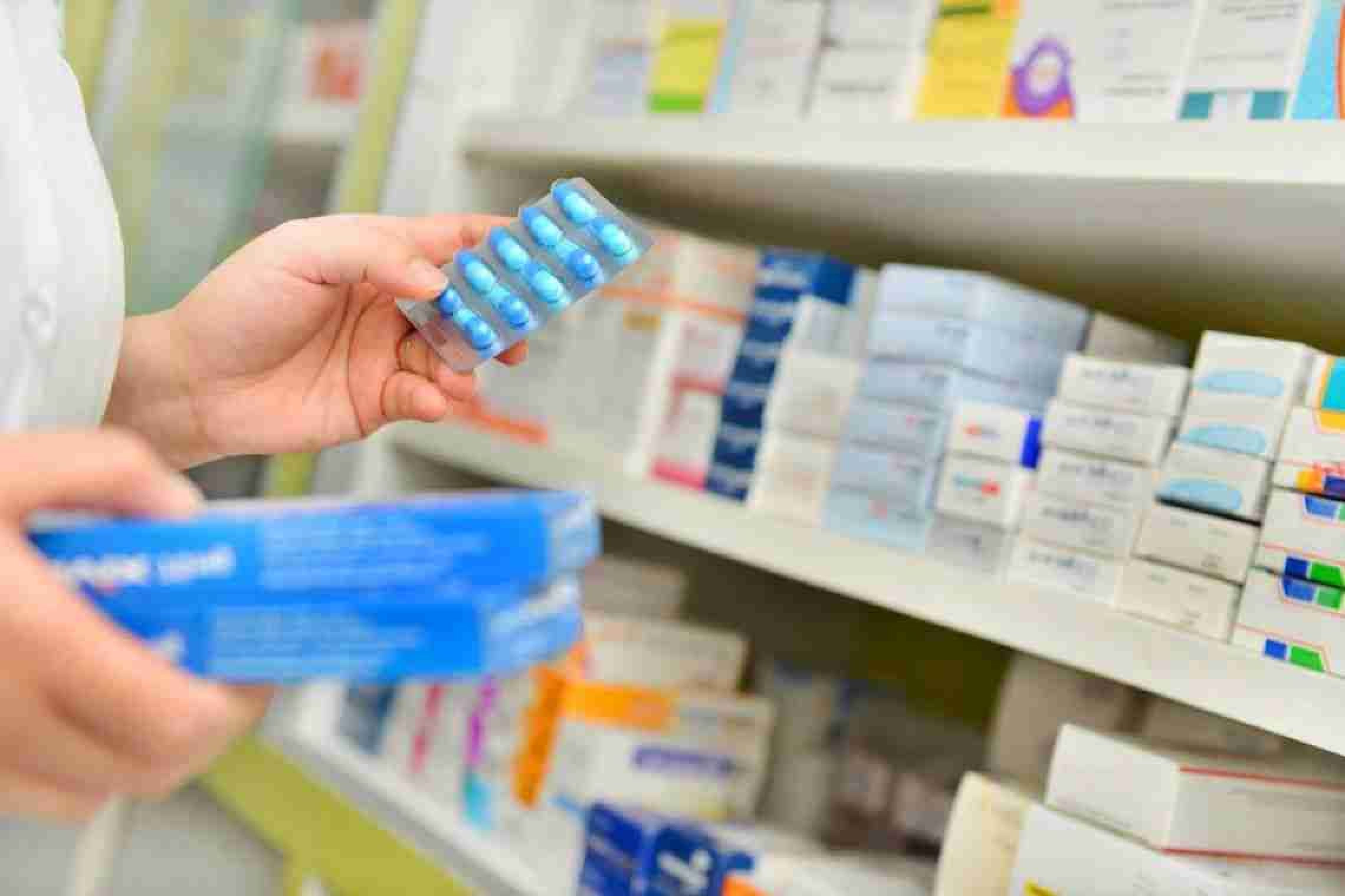 В Казахстане государство выделит аптекам в регионах 15 млрд тенге
