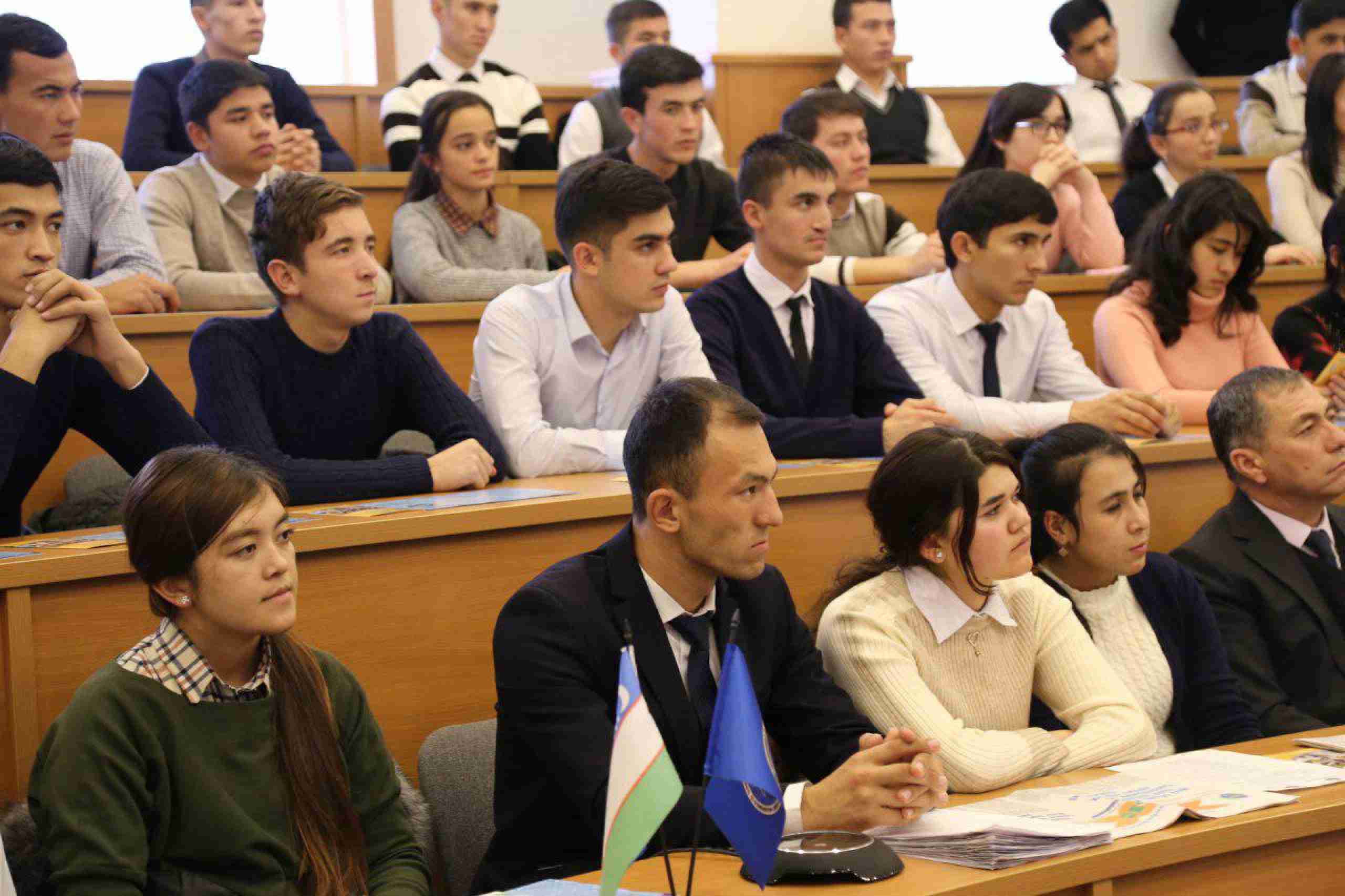 В Казахстане призвали не поднимать стоимость обучения в вузах