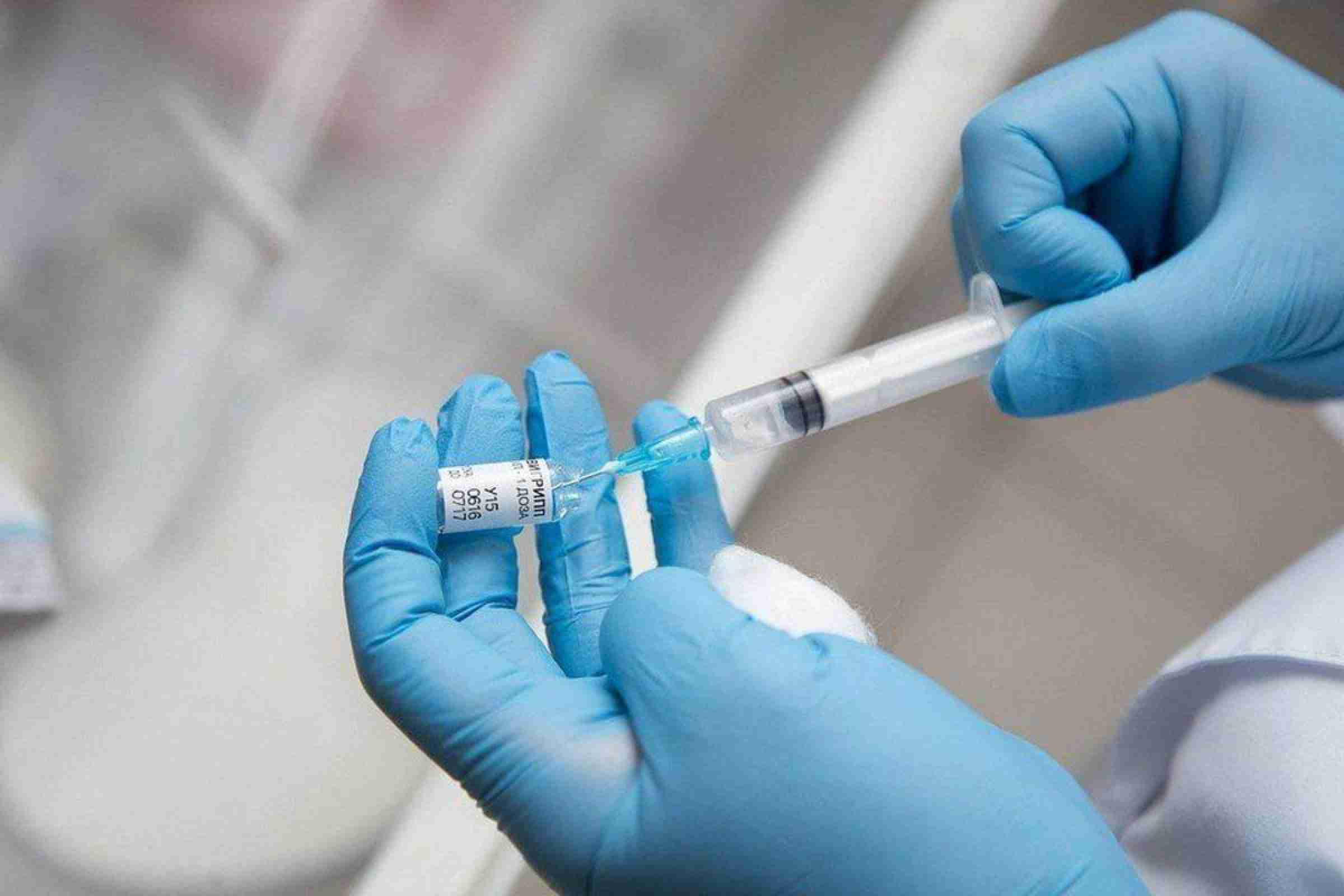 Вакцина от коронавируса в Казахстане: названы сроки и объемы производства