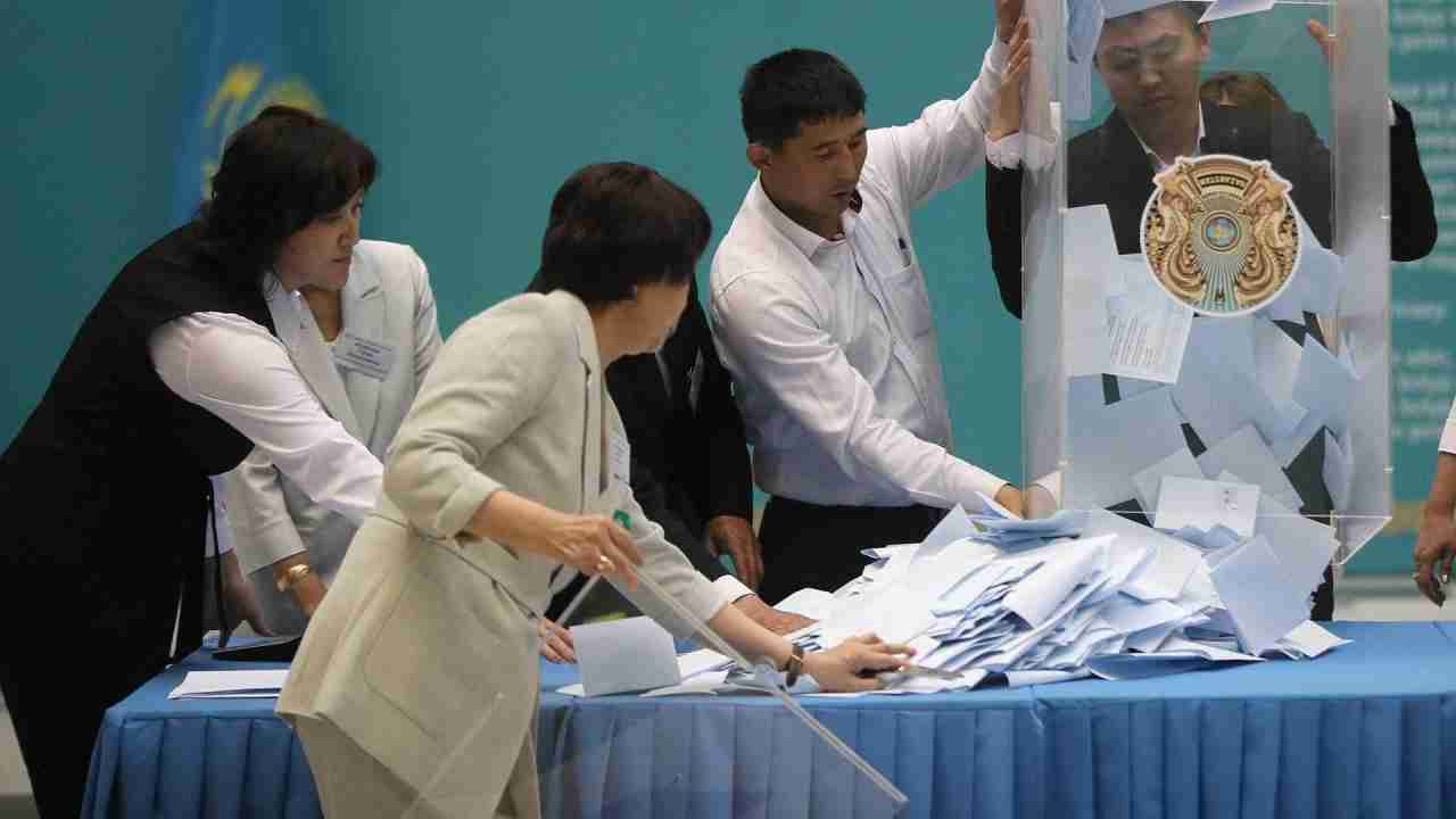 Выборы в Сенат Казахстана: детали голосования