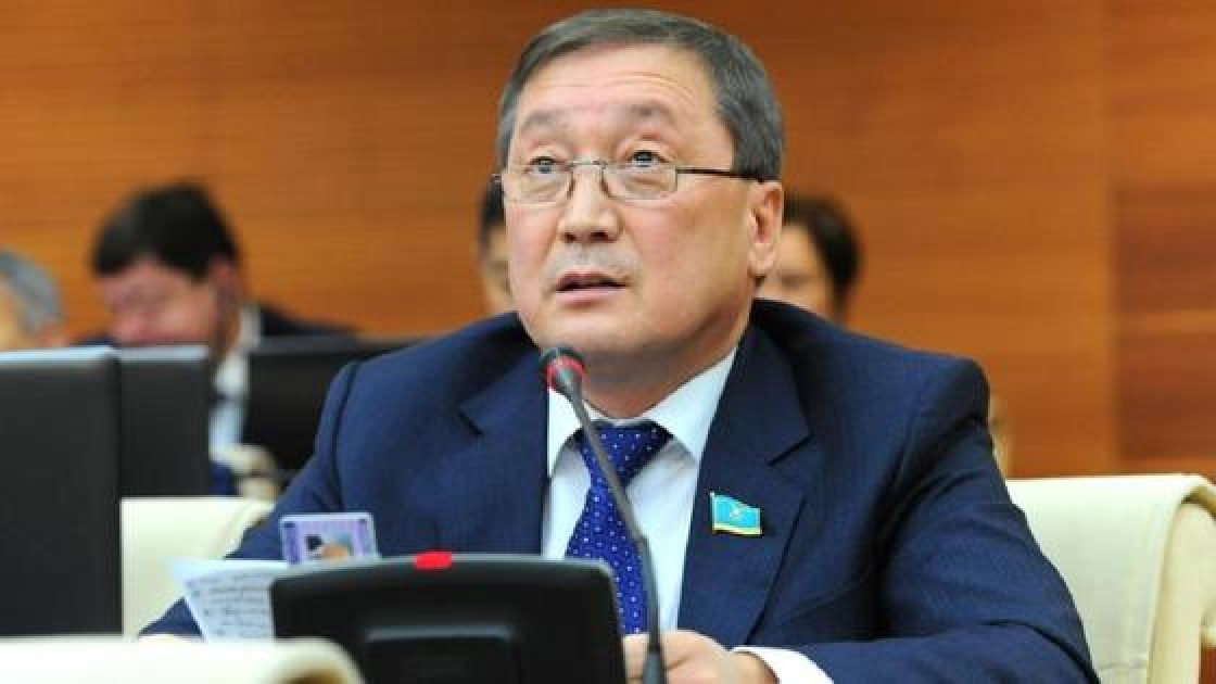 Экс-министр Сапархан Омаров назначен на новую должность